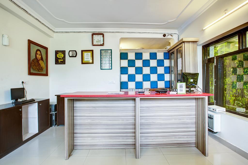Oyo 10425 Queens Pearl Inn Dehradun Esterno foto
