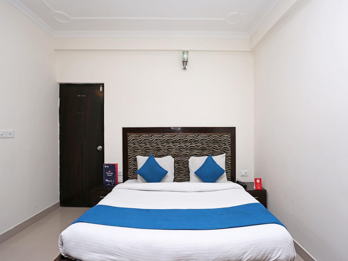 Oyo 10425 Queens Pearl Inn Dehradun Esterno foto